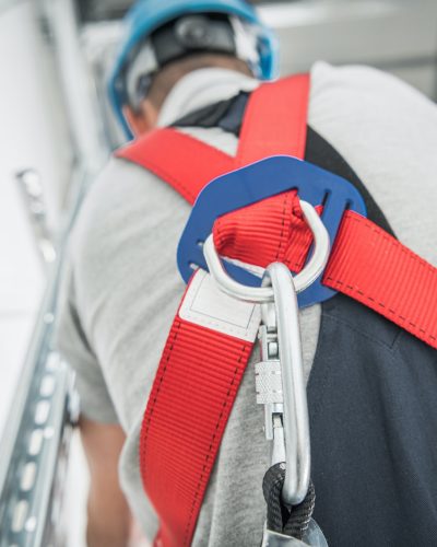 safety-harness-working-on-height-.jpg